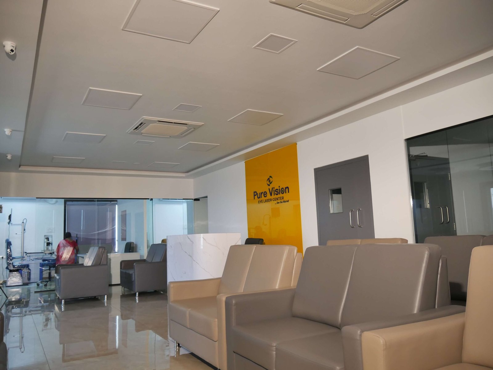 Gallery reception side view (2)